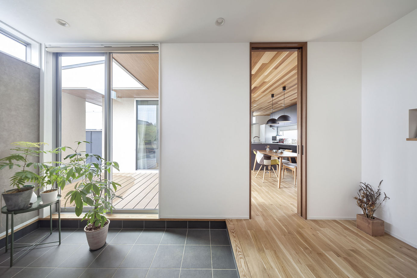 関工務所 【2500～2999万円/35坪】パティオのある家の建築実例画像5