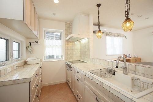 ソーフィールドホーム 【本体価格1500～1999万円／平屋】憧れのヨーロピアンデザイン。理想を形にした平屋の住まいで優雅に暮らすの建築実例画像4