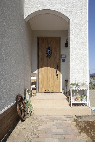 ソーフィールドホーム 「自分で選ぶことができたから理想をあきらめずに叶えられた」。予算内で実現した雑貨が似合う素敵な住まいの建築実例画像2