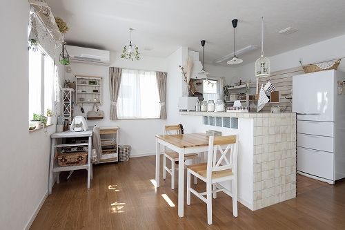 ソーフィールドホーム 「自分で選ぶことができたから理想をあきらめずに叶えられた」。予算内で実現した雑貨が似合う素敵な住まいの建築実例画像4