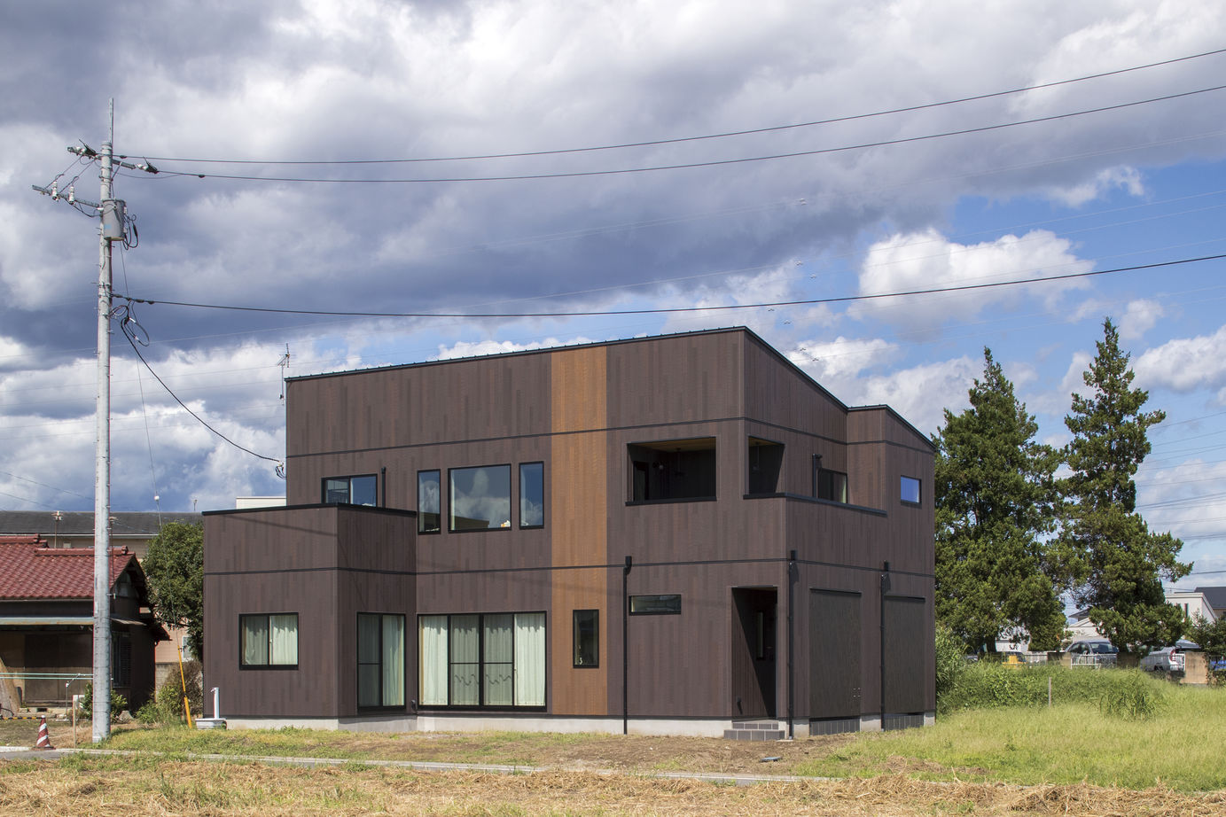 ソーフィールドホーム 予算内でこだわりを実現。趣味を楽しむ二世帯住宅の建築実例画像1