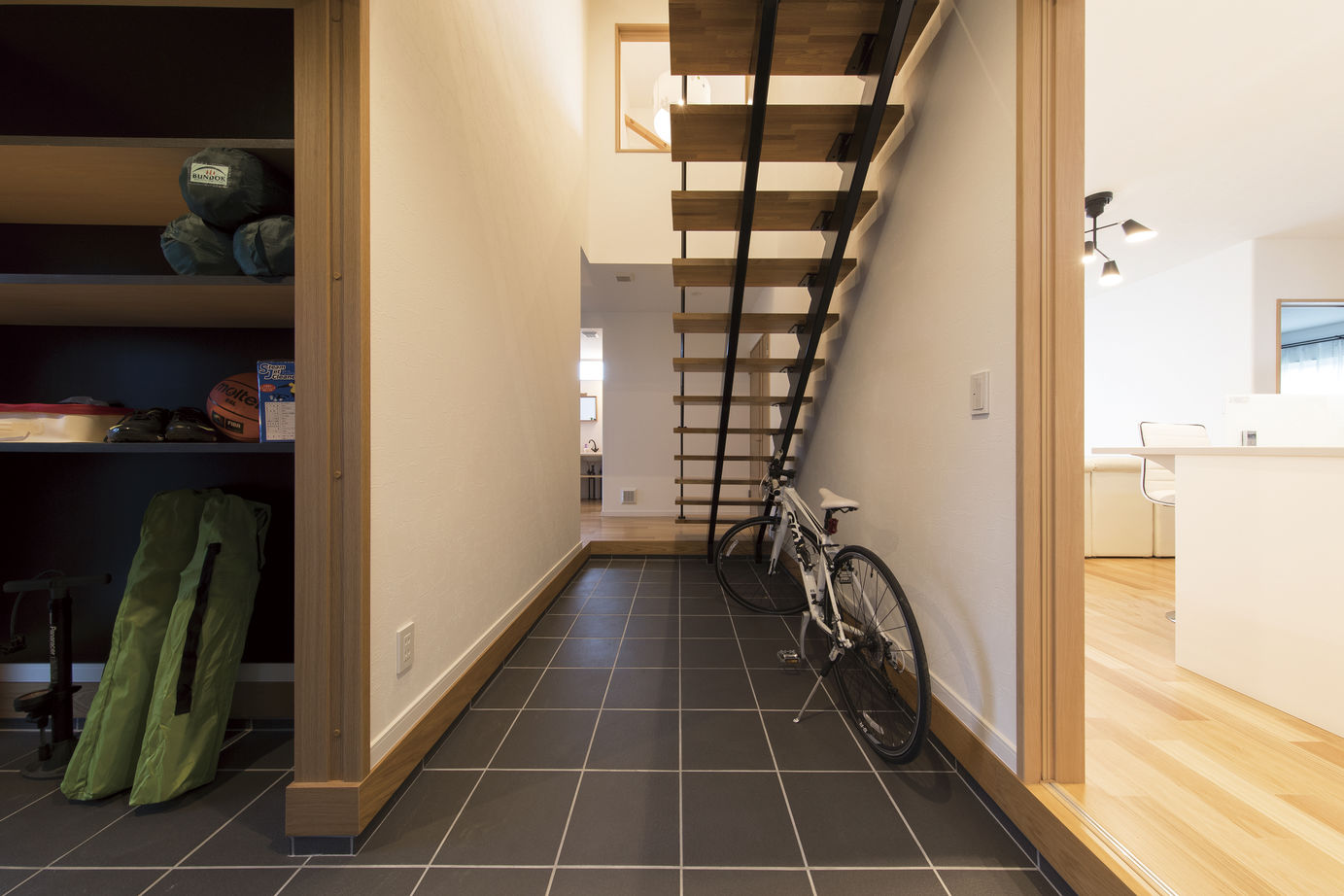 ソーフィールドホーム 予算内でこだわりを実現。趣味を楽しむ二世帯住宅の建築実例画像5