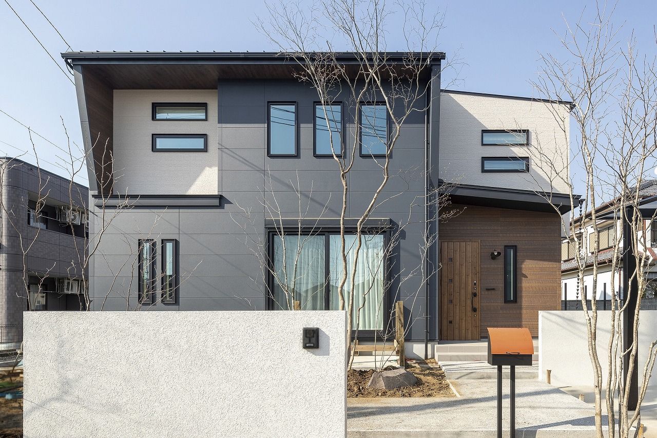 ソーフィールドホーム 【本体価格2400～2500万円 /吹き抜け/ 41.2坪】大空間LDKと木の温もり。家族の健やかな日々を叶えた家の建築実例画像2