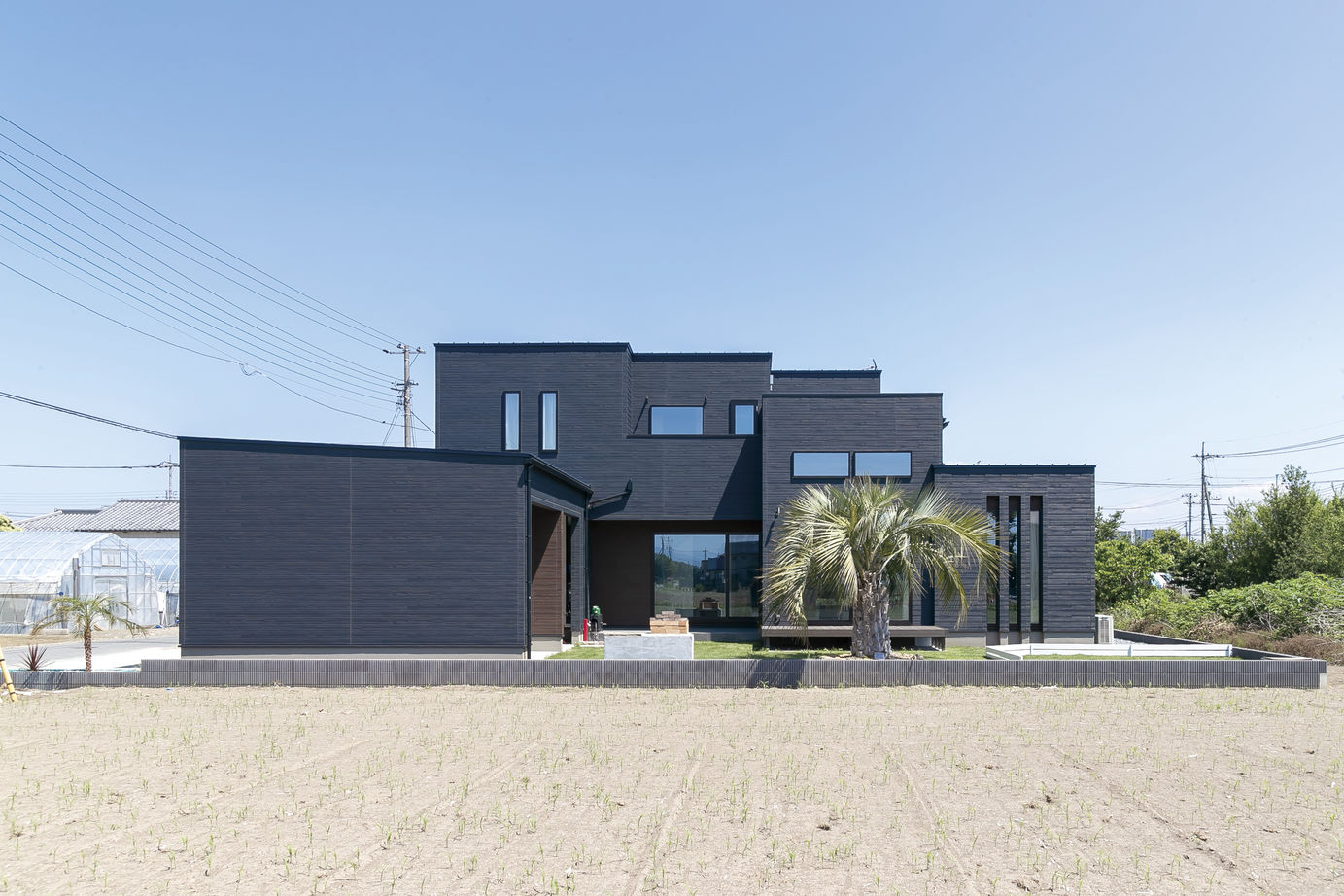 ソーフィールドホーム 寛ぎを生む高性能×デザイン。モダンリゾートの上質な暮らしの建築実例画像1