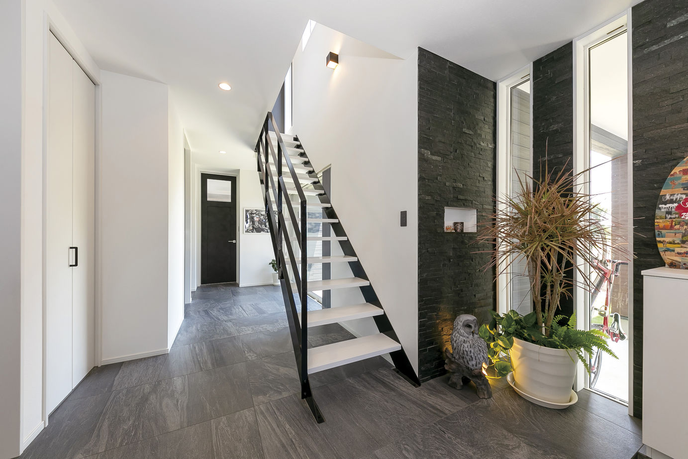 ソーフィールドホーム 寛ぎを生む高性能×デザイン。モダンリゾートの上質な暮らしの建築実例画像4