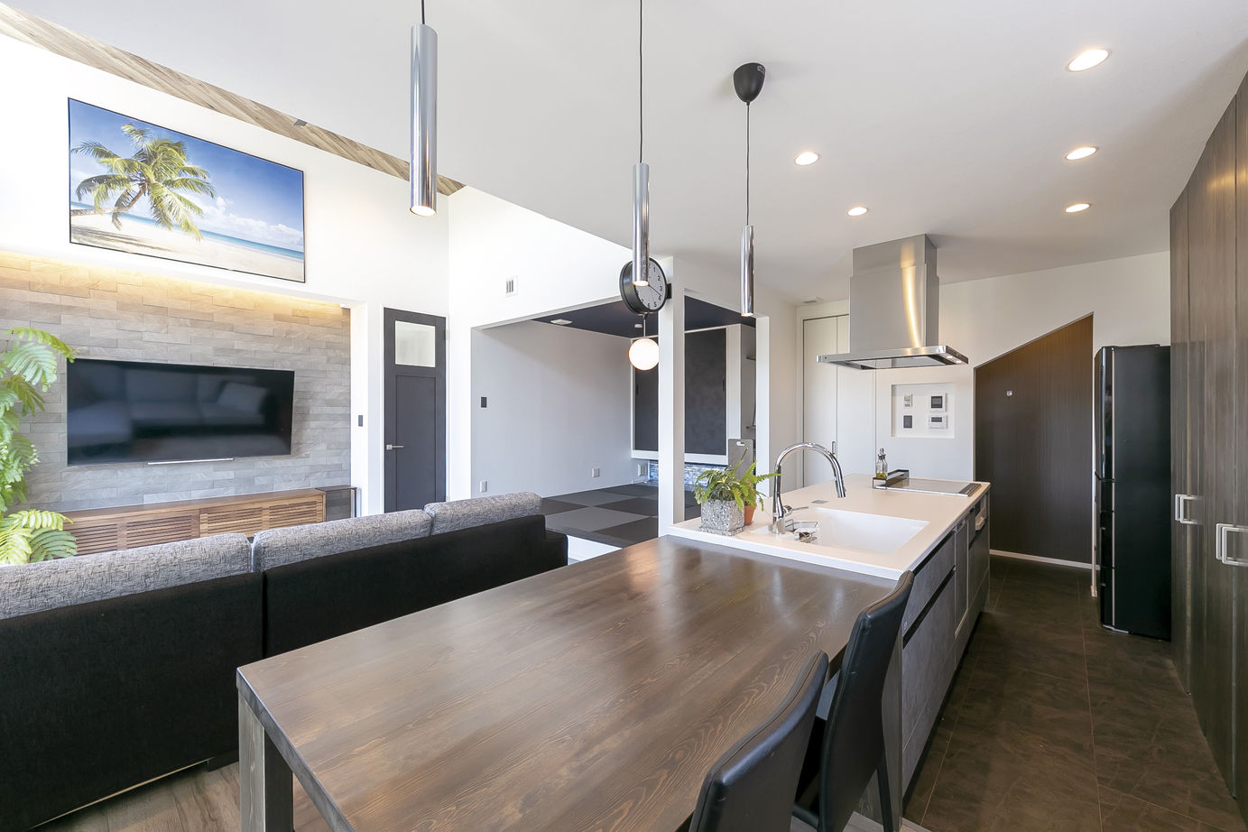 ソーフィールドホーム 寛ぎを生む高性能×デザイン。モダンリゾートの上質な暮らしの建築実例画像8