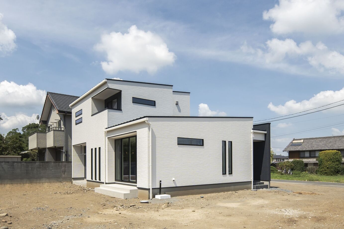 ソーフィールドホーム 【本体価格2500～3000万円/37.6坪】デザイン性と全館空調で美しく住まうクールモダンな家の建築実例画像8