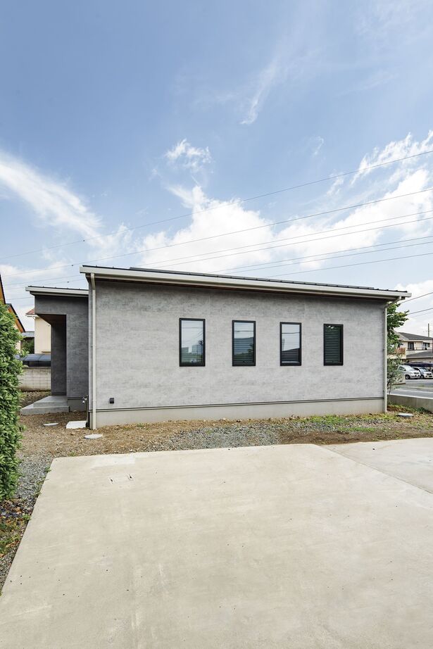 ソーフィールドホーム 【本体価格3500～4000万円/37.8坪】計算されつくした解放感が魅力。中庭中心のロの字プランの建築実例画像10