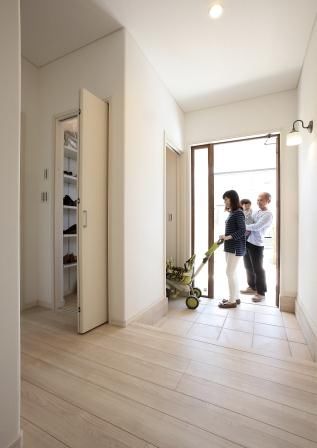 サンワ設計 スタッフの親身な対応と提案が叶えた可愛い洋風の家の建築実例画像5