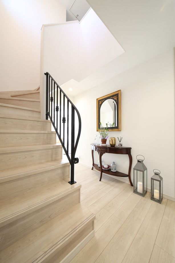 サンワ設計 熱帯魚水槽のアクアリウムとビルトインガレージのリゾートハウスの建築実例画像7