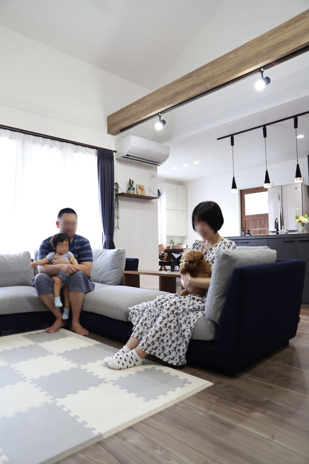 サンワ設計 家族と愛犬が楽しく暮らす広々ウッドデッキのある家の建築実例画像4