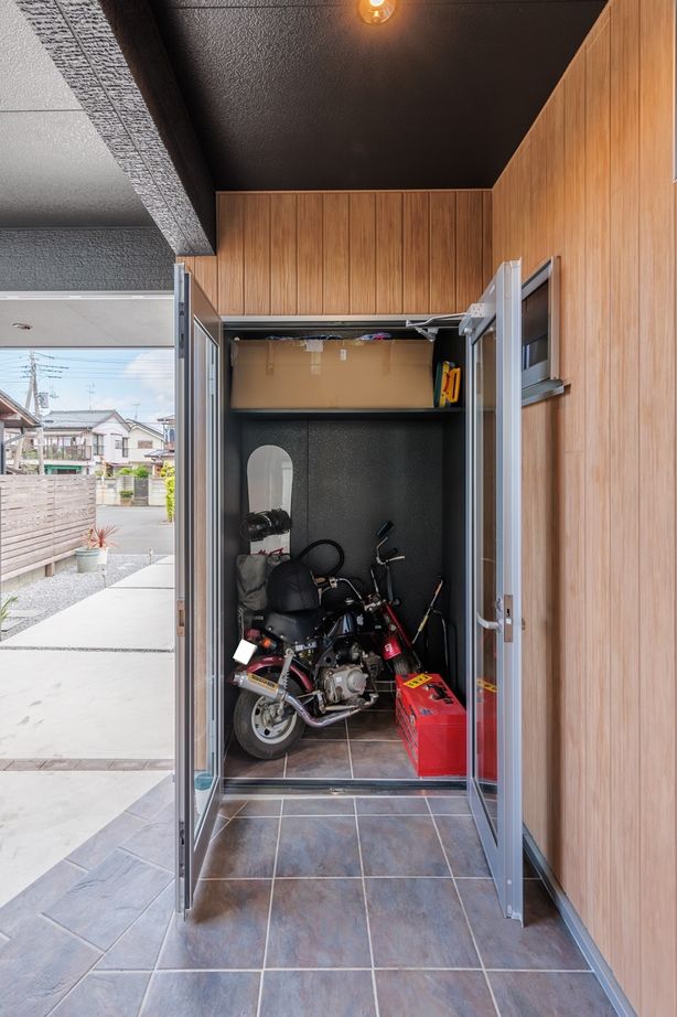 サンワ設計 タタミダイニングとピットリビングのある家の建築実例画像3