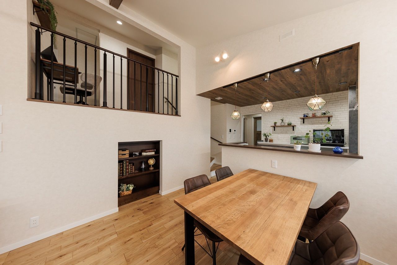 サンワ設計 暮らしを楽しむアウトドアリビングと広い土間収納のある1.5階の平屋の建築実例画像3