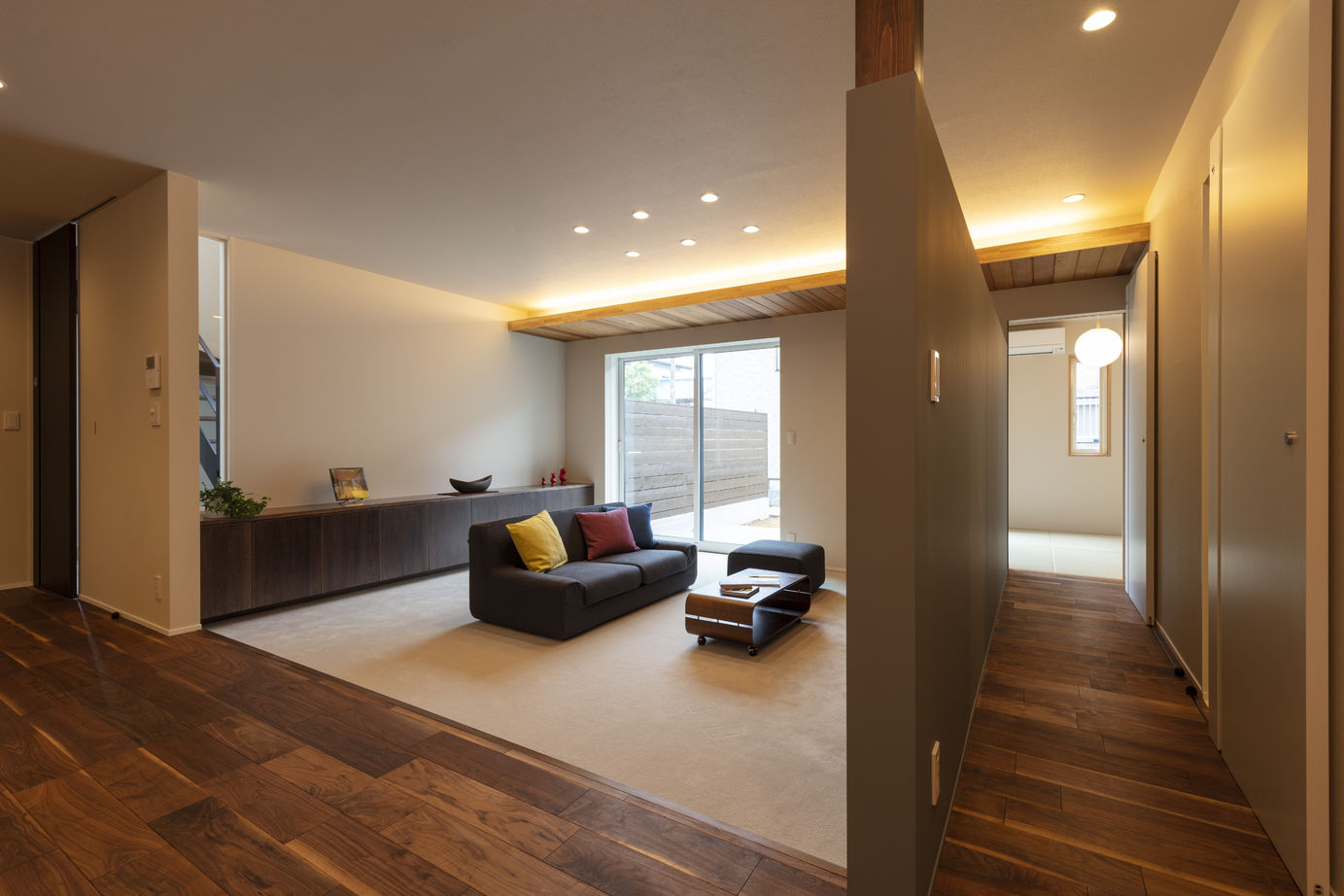 家工房 【3050万円/43.6坪/間取り図有】耐震など性能も妥協なし。細部までこだわりが光るグレイッシュモダンの家の建築実例画像8