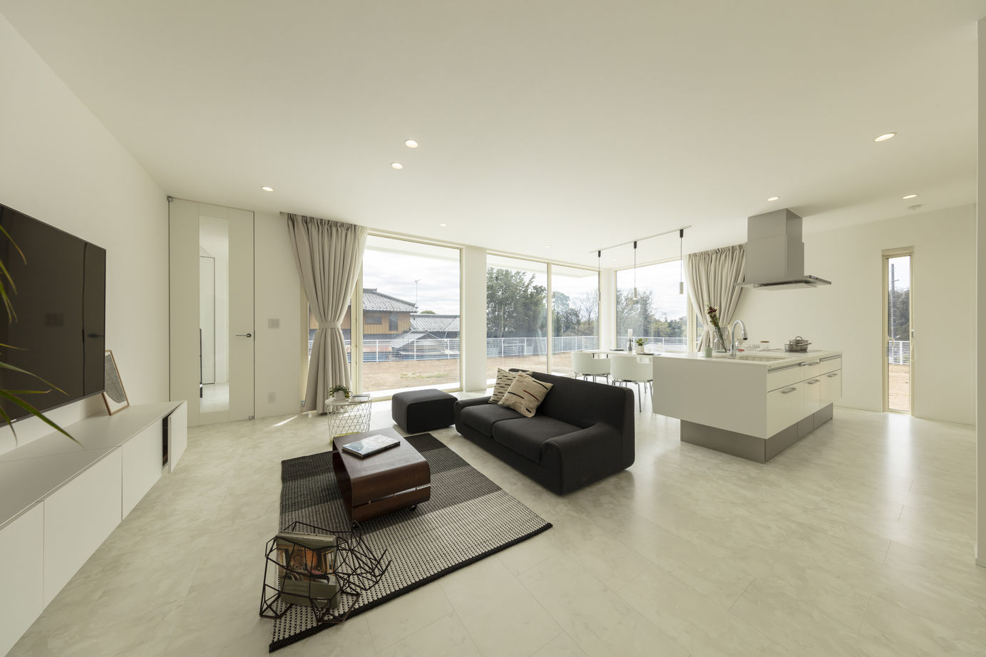 家工房 【4000万円/43.6坪/間取り図有】シアタールーム、ドッグラン…趣味スペース満載のガレージハウスの建築実例画像3