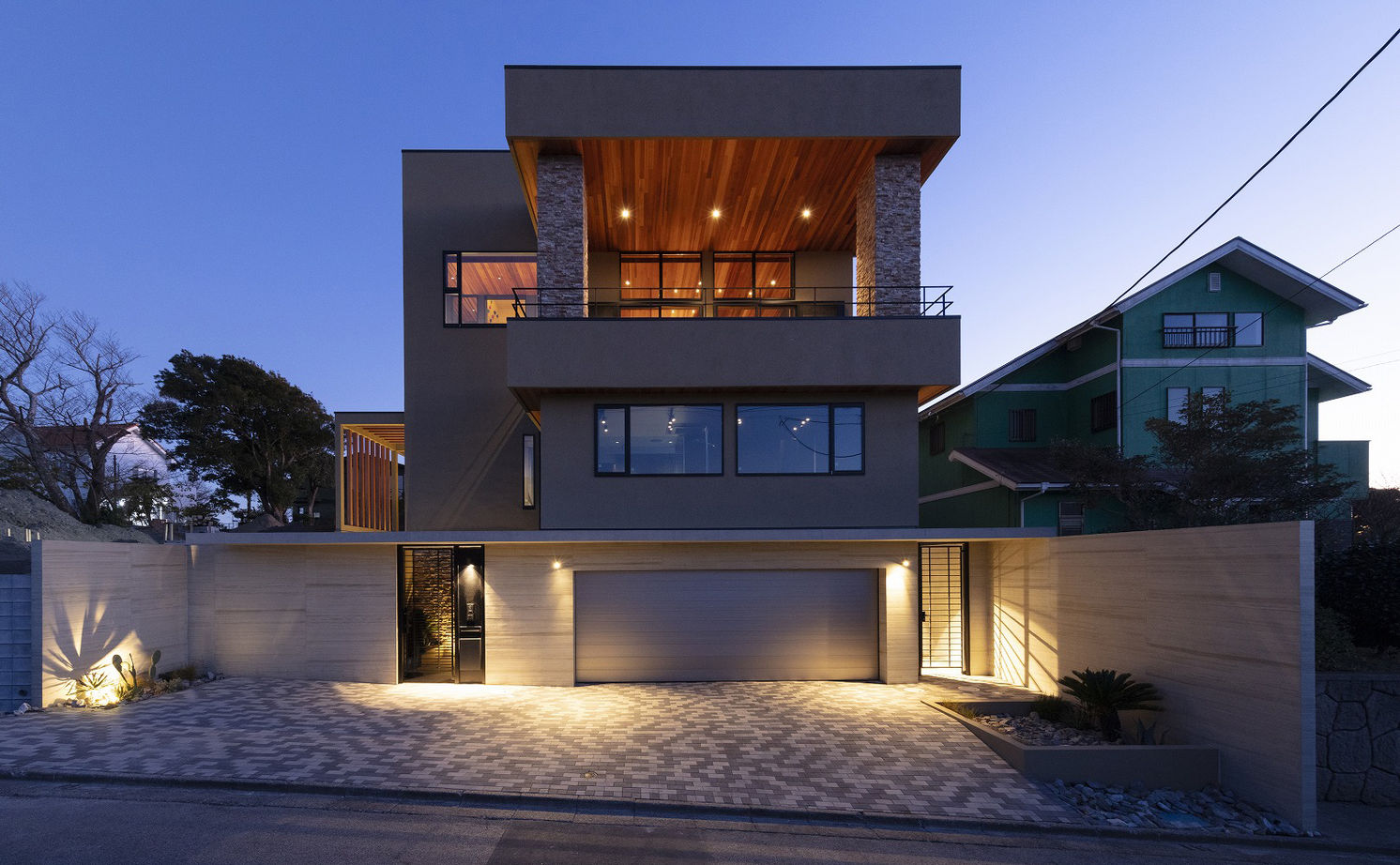 家工房 【4000万円以上／106.9坪／間取り図有】遊びのスポットがいたるところに！非日常の時間と空間を愉しむ別邸の建築実例画像2