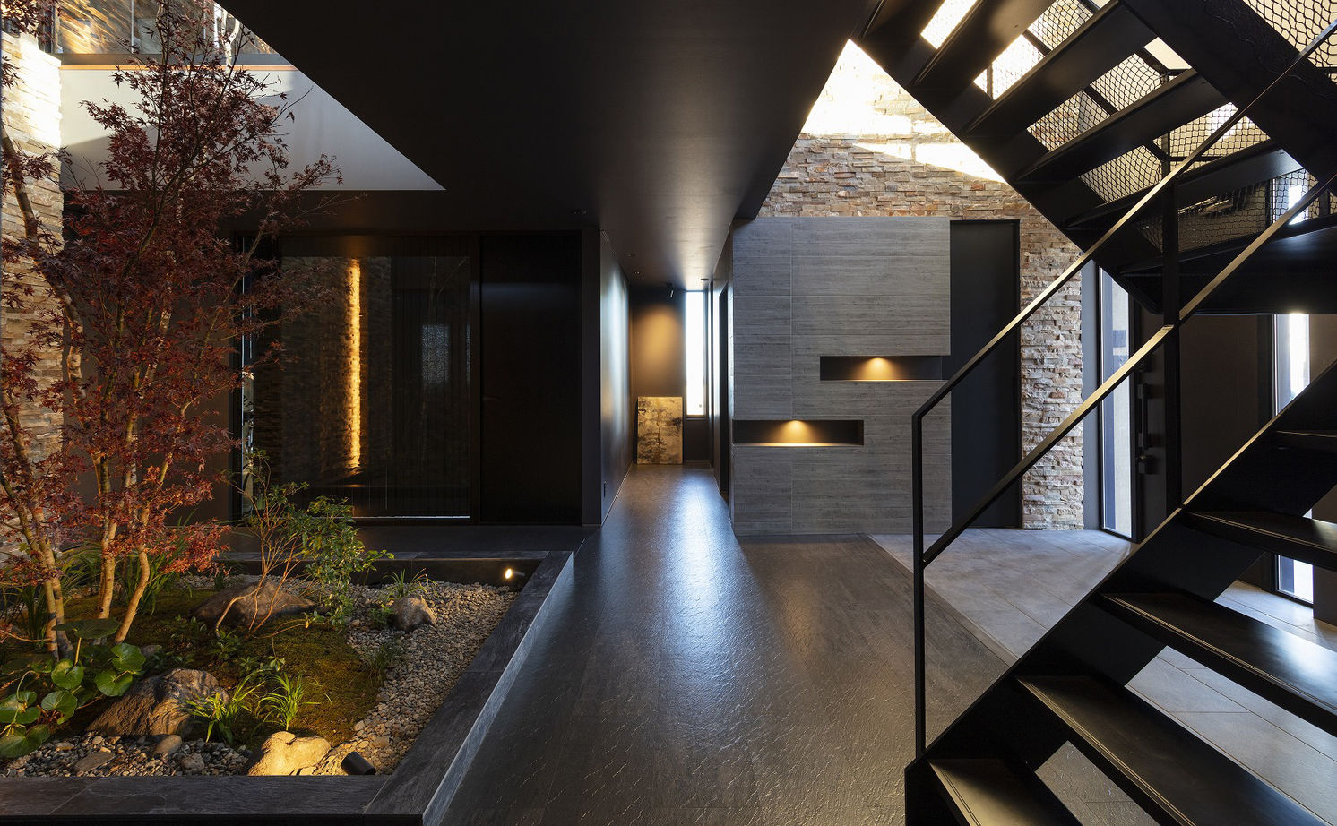 家工房 【4000万円以上／106.9坪／間取り図有】遊びのスポットがいたるところに！非日常の時間と空間を愉しむ別邸の建築実例画像5