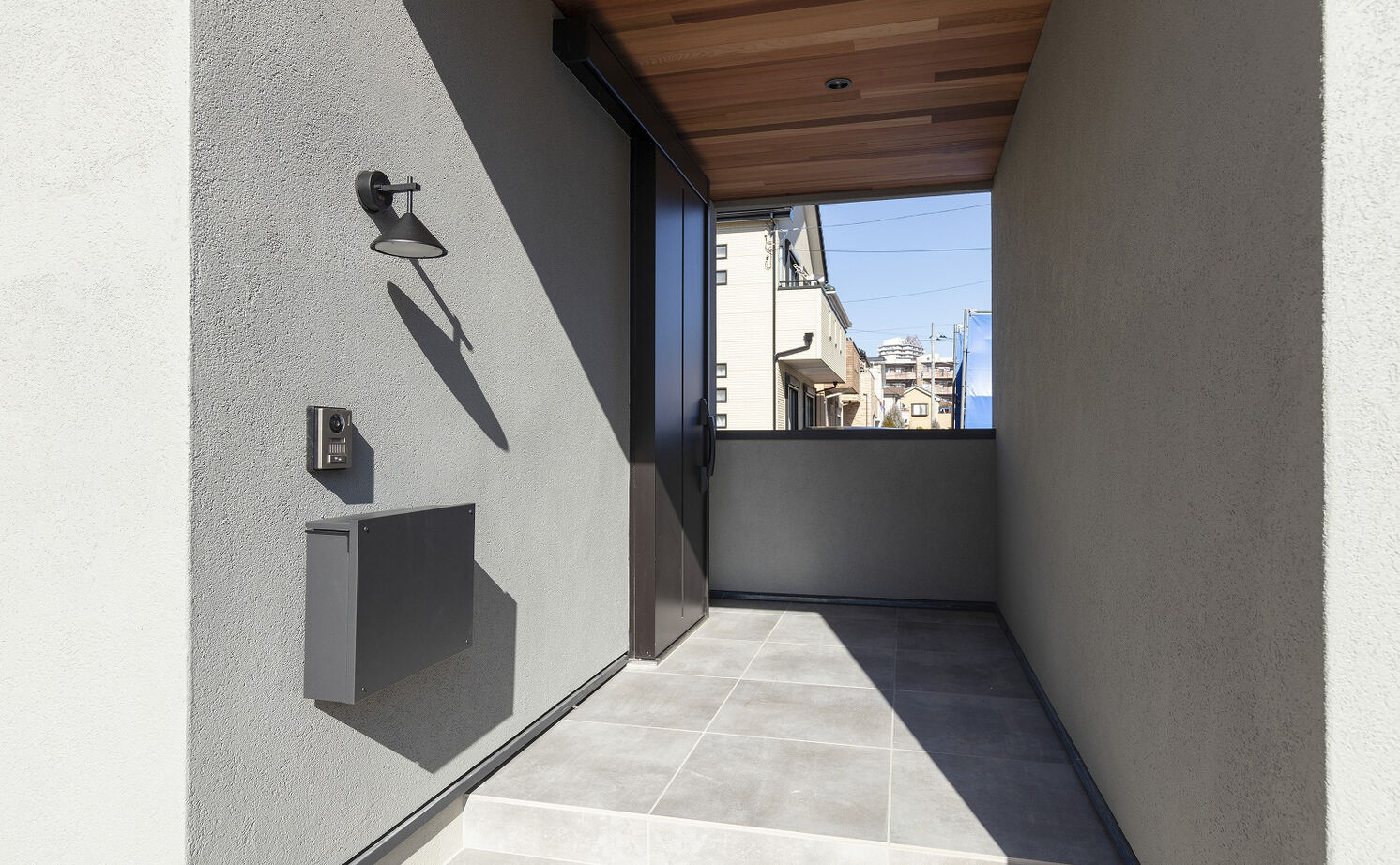 家工房 【2500万円～2999万円／34.6坪／間取り図有】プライバシーを守る中庭を囲む。快適な住空間が家族を囲むの建築実例画像3