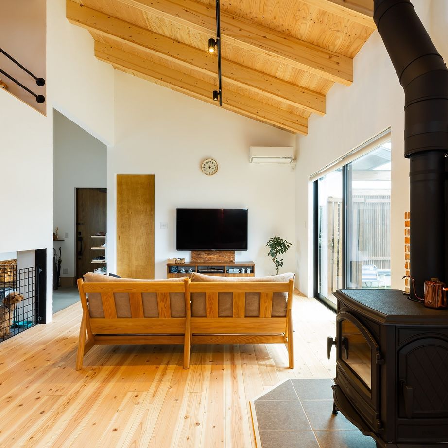 321HOUSE（ミツイハウス） 【平屋／薪ストーブ／おしゃれな外観】趣味とDIYを楽しむ平屋の家の建築実例画像5