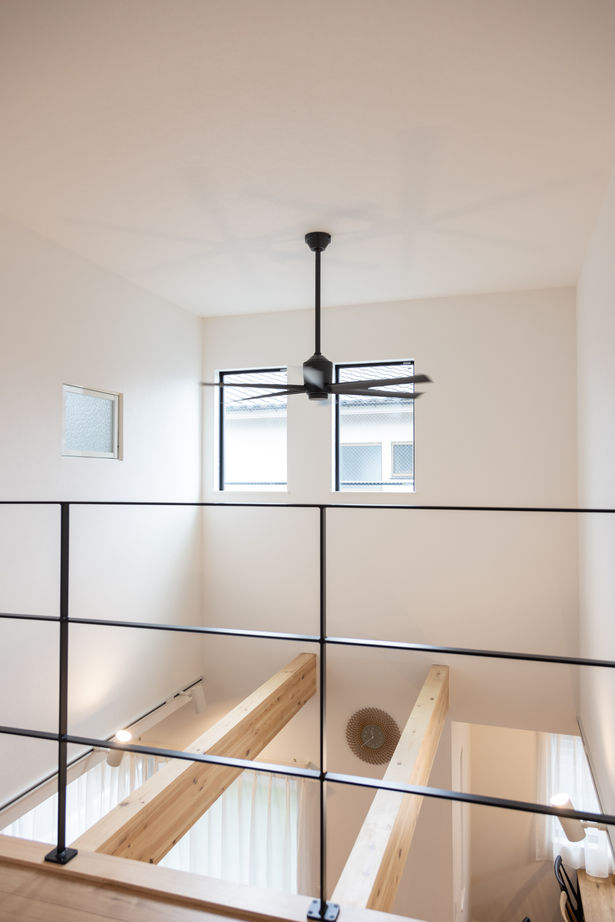 高井工務店 【3000万円台／間取り図有／ランドリールーム】ストレート＆回遊動線で家事をラクに！毎日オシャレが続く家の建築実例画像9