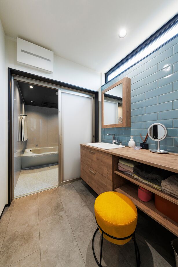 高井工務店 【二世帯住宅／ガレージハウス／家事ラク】それぞれのライフスタイルに合わせて、三世代が快適に暮らす家の建築実例画像6