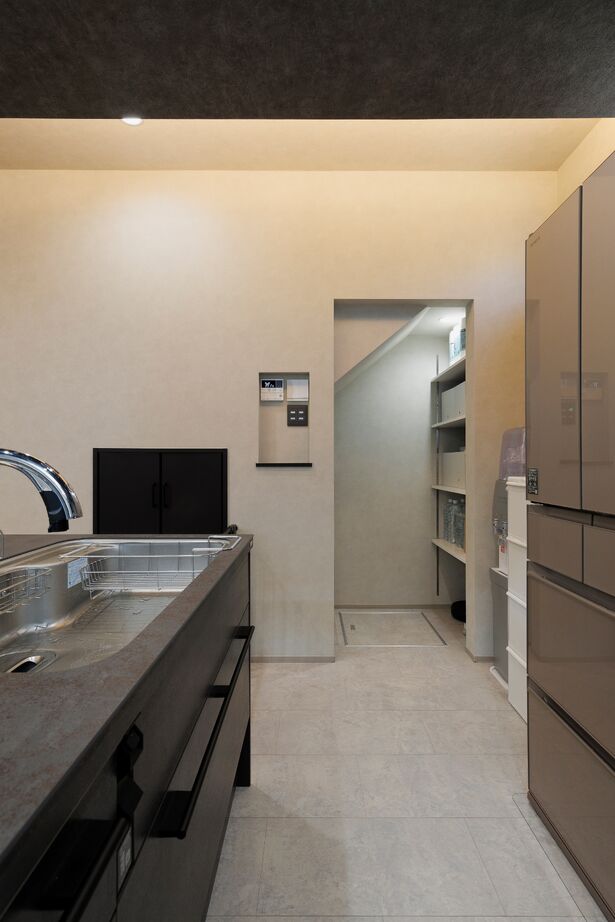 高井工務店 【2000万円台／間取り図有／ファミリークロゼット】子育てライフを快適に！収納＆動線のアイデア満載の家の建築実例画像5