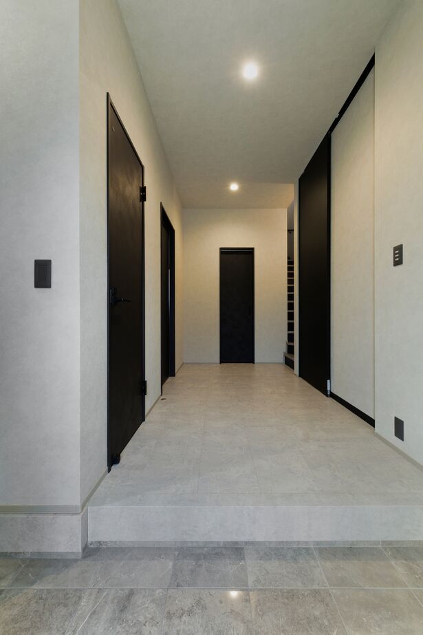 高井工務店 【2000万円台／間取り図有／ファミリークロゼット】子育てライフを快適に！収納＆動線のアイデア満載の家の建築実例画像6