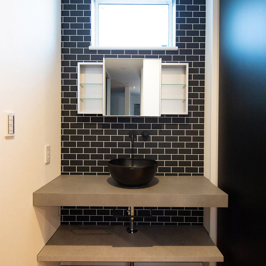 WITHDOM建築設計 【平屋】【北九州市/2LDK/27坪/家事ラク設備/間取り図有】愛犬と暮らすメンズライクな平屋の建築実例画像7