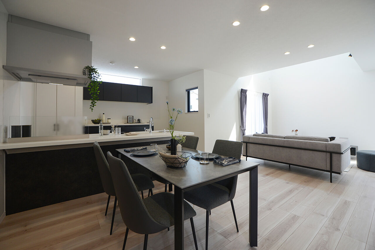 みんなの家 【1977万円／30.9坪／近江八幡市】スタイリッシュなお家のテーマは、「自宅で叶う、ホテルライク仕様」の建築実例画像3