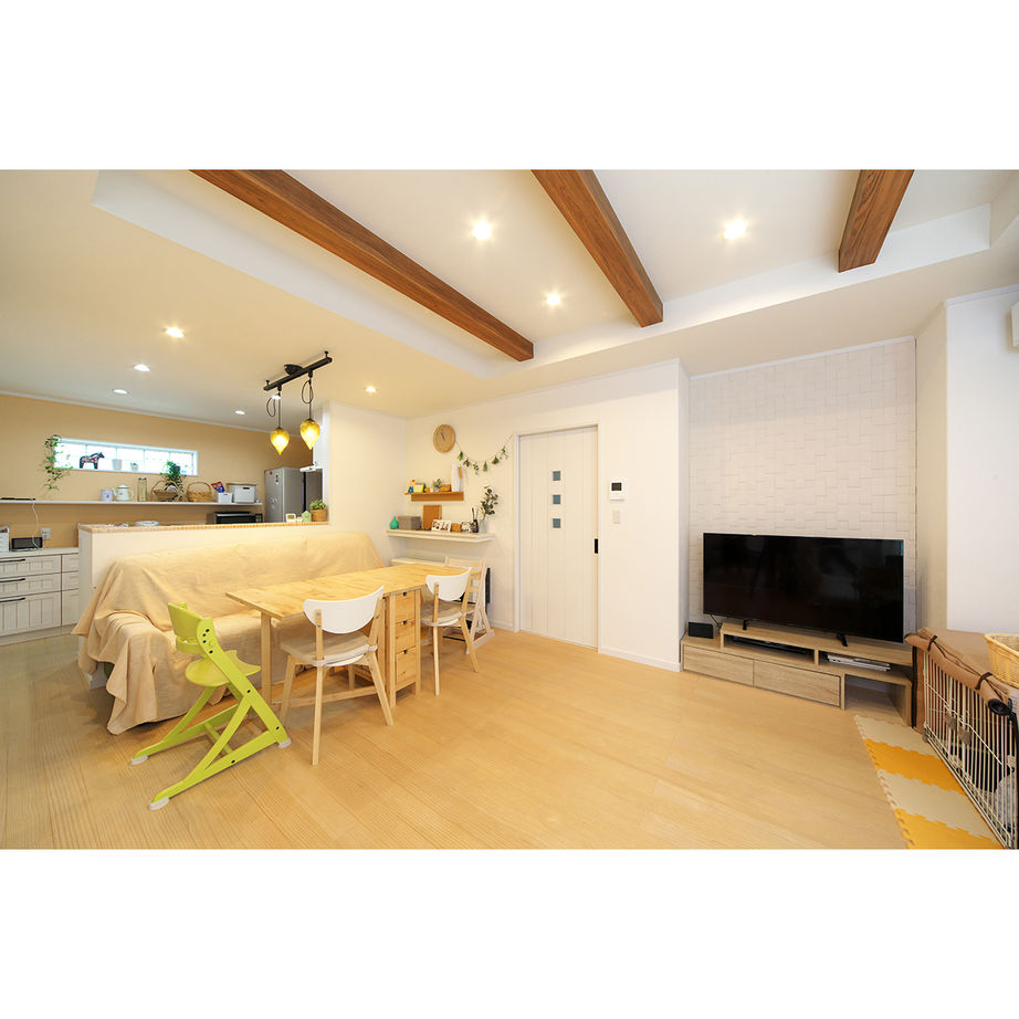 アイフルホーム　仙台・宮城北・石巻・古川 【1800万円・間取有】外観は南欧風、LDKは北欧風のテイストにの建築実例画像3