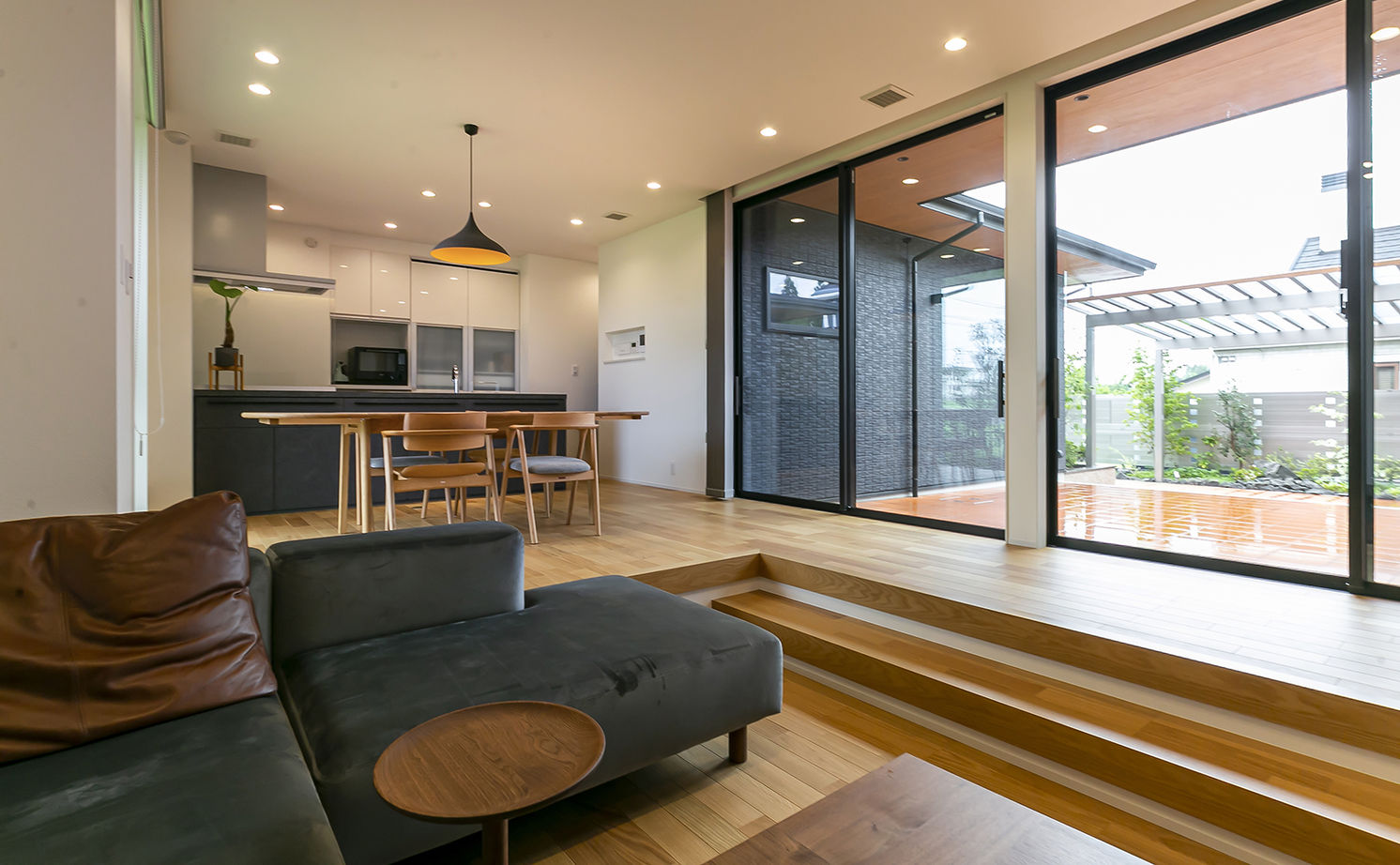 アイフルホーム　仙台・宮城北・石巻・古川 土地の広さを存分に生かして、存在感のある平屋が実現。こだわりと遊び心を満載した住まいの建築実例画像3