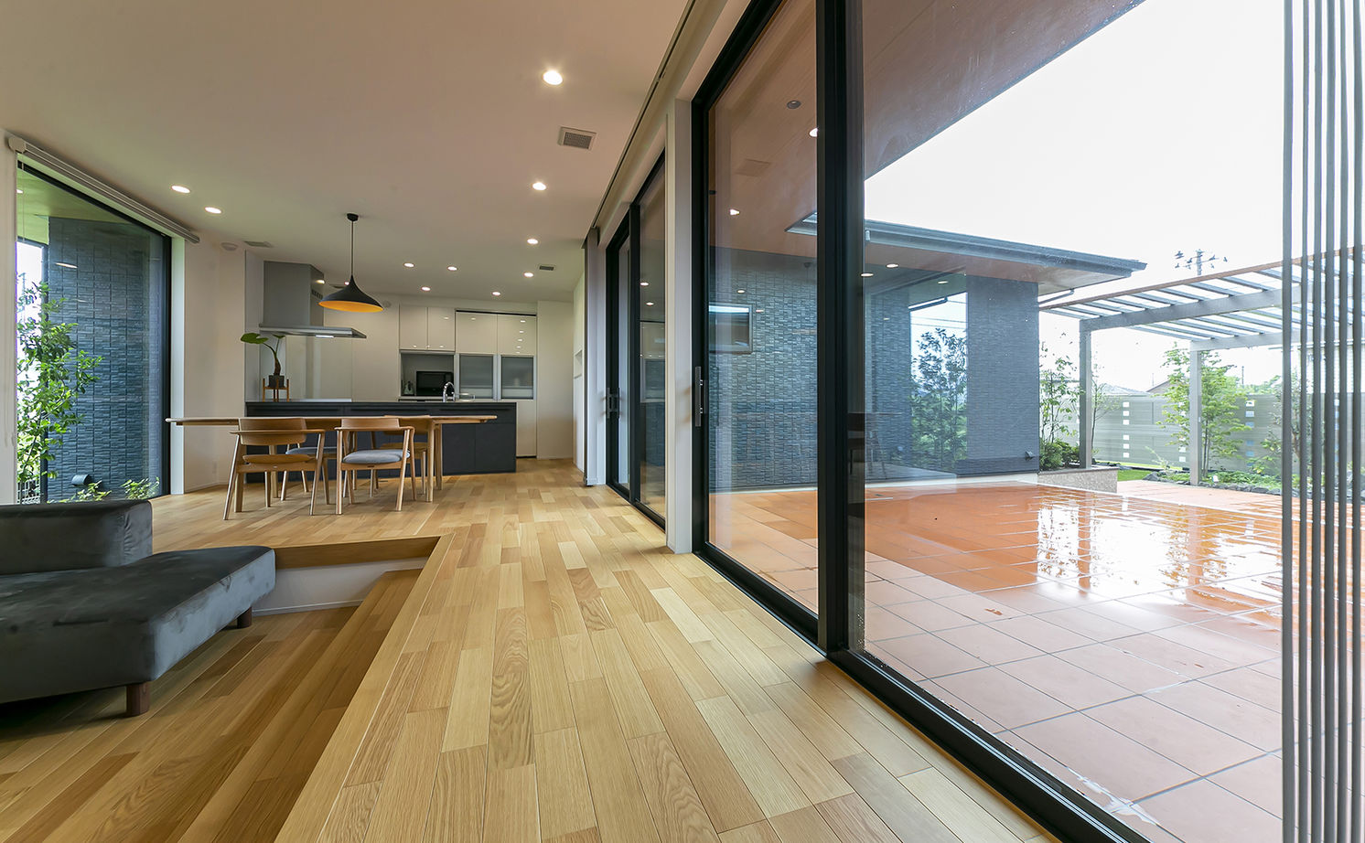 アイフルホーム　仙台・宮城北・石巻・古川 土地の広さを存分に生かして、存在感のある平屋が実現。こだわりと遊び心を満載した住まいの建築実例画像7