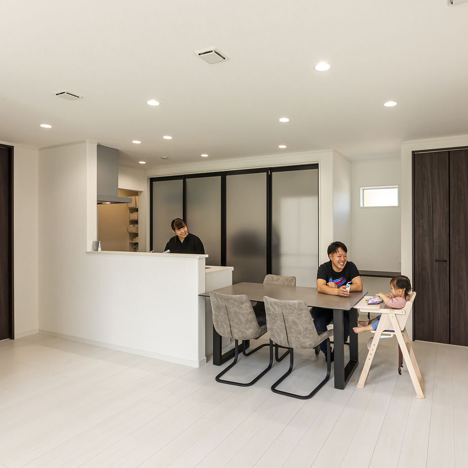 アイフルホーム　仙台・宮城北・石巻・古川 【2100万円・間取図有】ゆとりの広さと開放感を大切にした、のびのびと子育てができる住まいの建築実例画像4