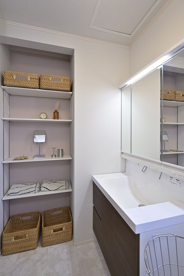 サンエルホーム 【1750万円/30.5坪/間取り図有】ママの負担を減らした家事動線と収納計画にこだわった住まいの建築実例画像7