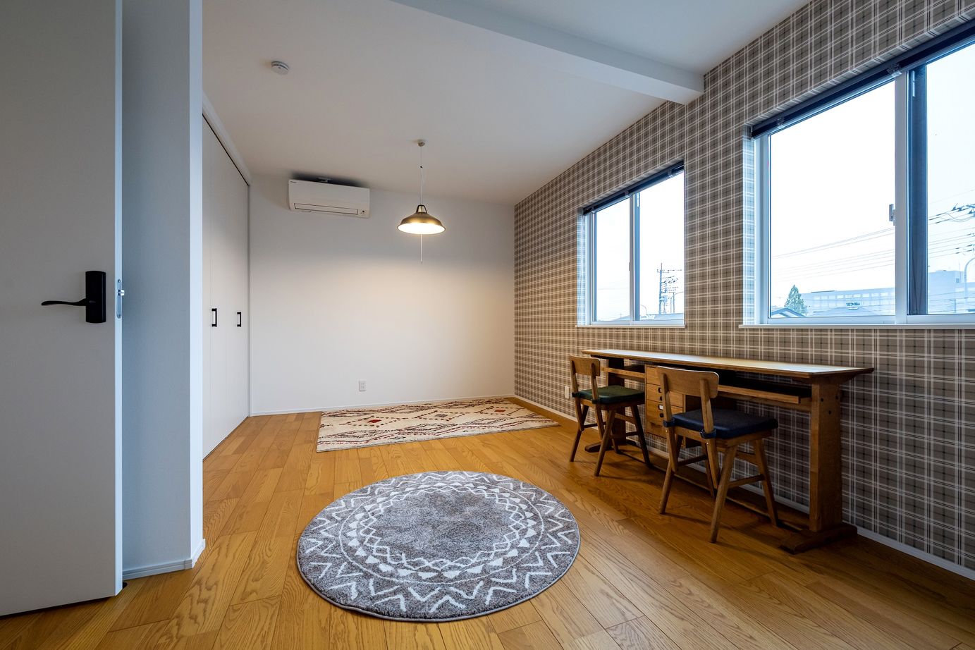 サンエルホーム 【2280万円/37坪/間取り図有】木の温もりを感じるカフェをイメージした住まいの建築実例画像6