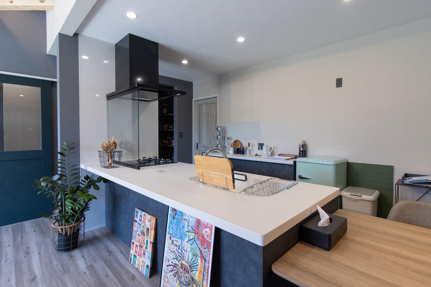 サンエルホーム 【1800万円/28.3坪/間取り図有】シンプル×快適な暮らしを実現したIoT住宅の建築実例画像3