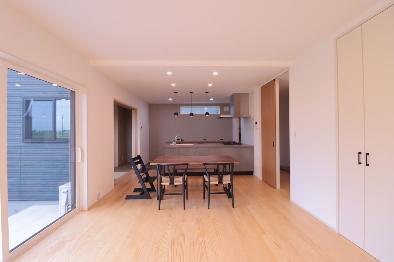 サンエルホーム 【2480万円/36坪/間取り図有】便利な家事動線で、効率的な暮らしの建築実例画像2