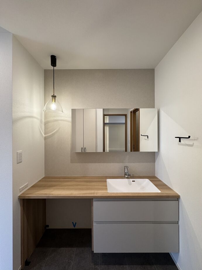 サンエルホーム 【2480万円/36坪/間取り図有】便利な家事動線で、効率的な暮らしの建築実例画像7