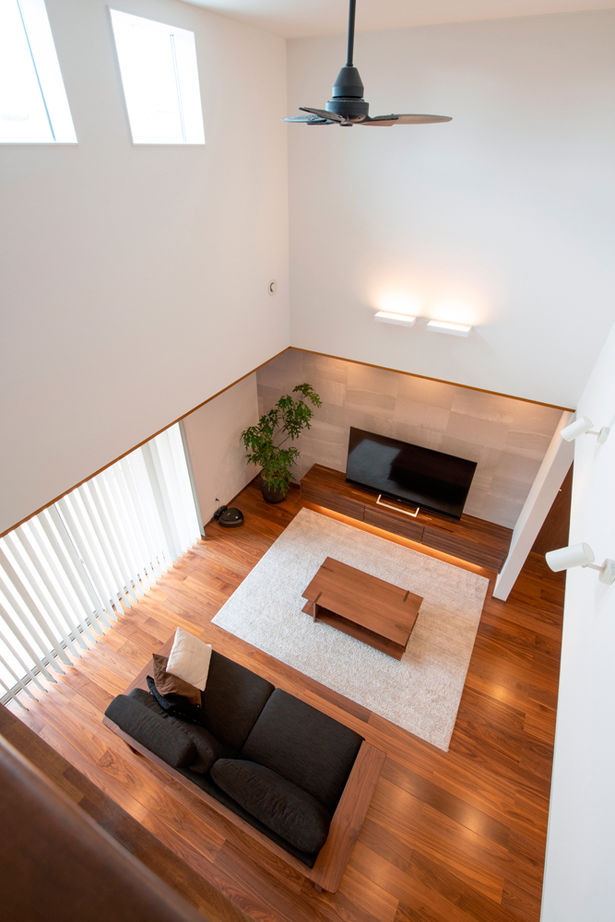 三交ホーム 【3000万円台｜L字型平屋×インナーガレージ｜間取り有】風情ある街並みに映える大迫力の和モダン邸宅の建築実例画像8