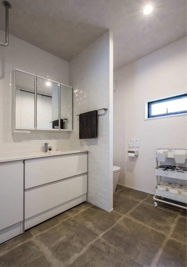 アーバンコキタ・パナソニックビルダーズグループ 【1000万円台/1500万台/狭小地/30坪 おしゃれな家】シンプル＆独創デザインの家 敷地約20坪にこだわり満載の建築実例画像4