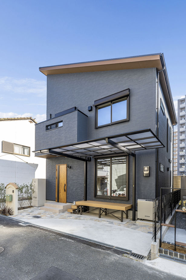 アーバンコキタ・パナソニックビルダーズグループ 【大阪市/2000万円台/20坪台】細部まで洗練美を追求した耐震住宅。2台エアコンシステムで夏も冬も快適にの建築実例画像2