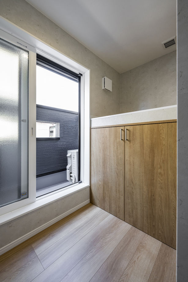 アーバンコキタ・パナソニックビルダーズグループ 【大阪市/2000万円台/20坪台】細部まで洗練美を追求した耐震住宅。2台エアコンシステムで夏も冬も快適にの建築実例画像17