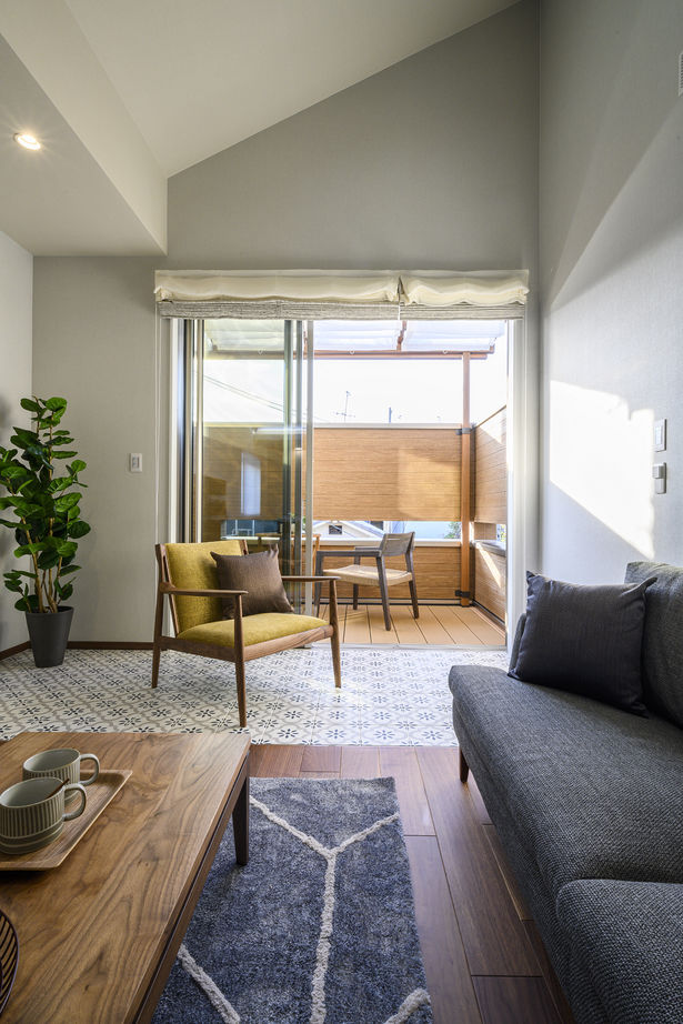 アーバンコキタ・パナソニックビルダーズグループ 【大阪府大東市/3000万円台】災害時も電気を使える安心を追求。全館空調、V2Hも導入された耐震住宅の建築実例画像12