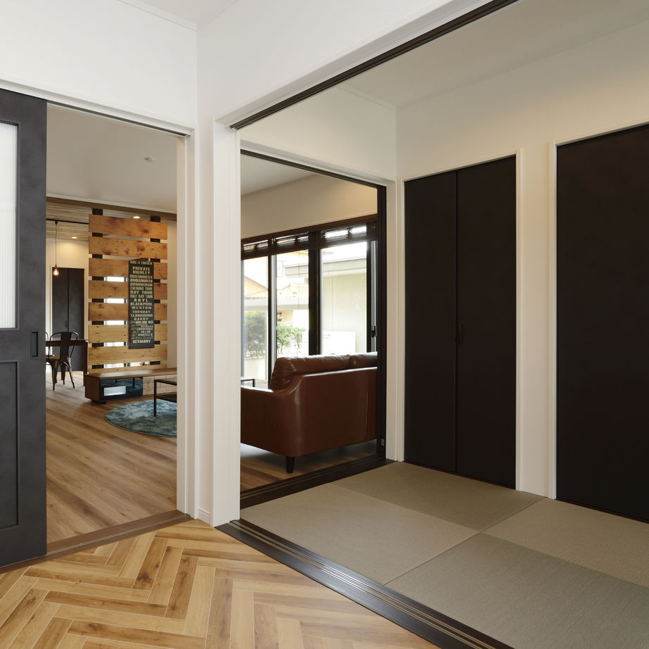 中部住研 パナソニックビルダーズグループ 【2000万円台/家事ラク/耐震/デザイン】鋼鉄梁による広々空間が生み出すヴィンテージカフェスタイルの家の建築実例画像6