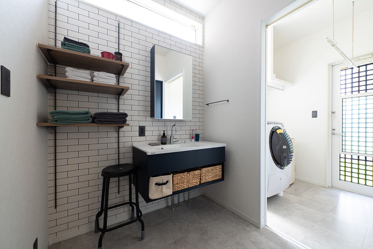 中部住研 パナソニックビルダーズグループ 【2000万円台/30坪台/耐震/無垢材】「だったら先に建てちゃう？」からはじまった耐震×無垢床の家づくりの建築実例画像7