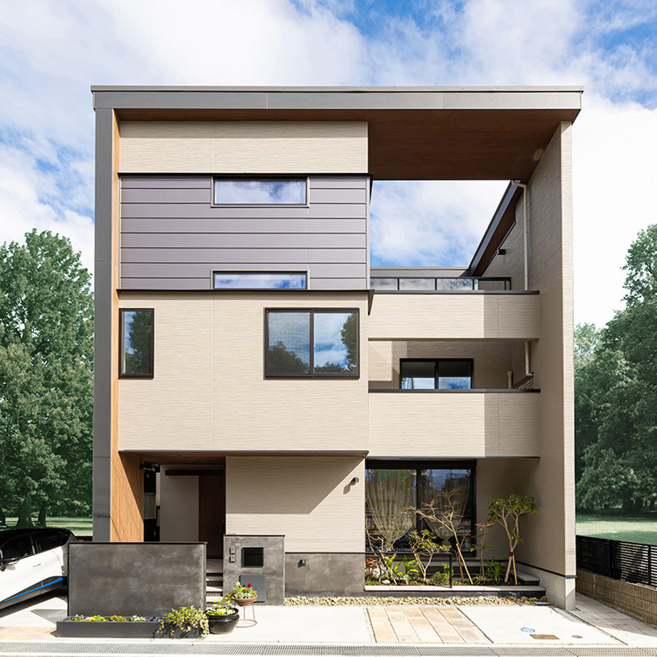 高翔 【神戸市東灘区】「今」も「将来」も快適に暮らす、3階建ての二世帯住宅。親子の程よい距離感も理想的の建築実例画像