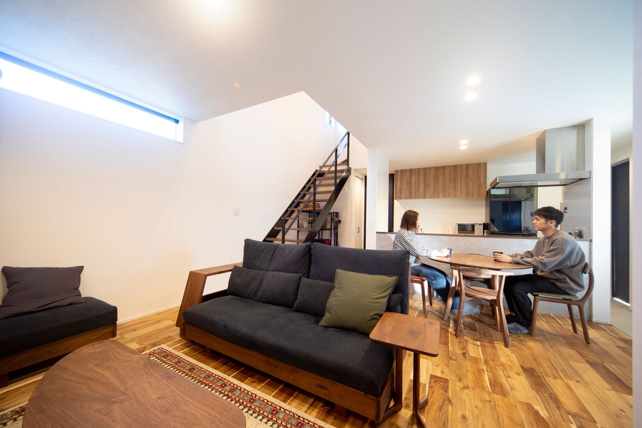 アイムの家熊本（トータルインフォメーション） 【1000万円台後半／完全自由設計／ガレージ】趣味のバイクを中心に設計・デザインされた快適な住空間の建築実例画像2