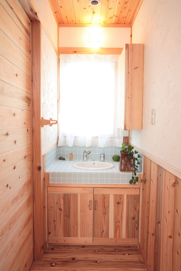 寿工務店 【2800～2899万円/38坪】『音響熟成木材・幻の漆喰・清活畳』心の芯から寛げる、自然の息吹が感じられる家の建築実例画像9