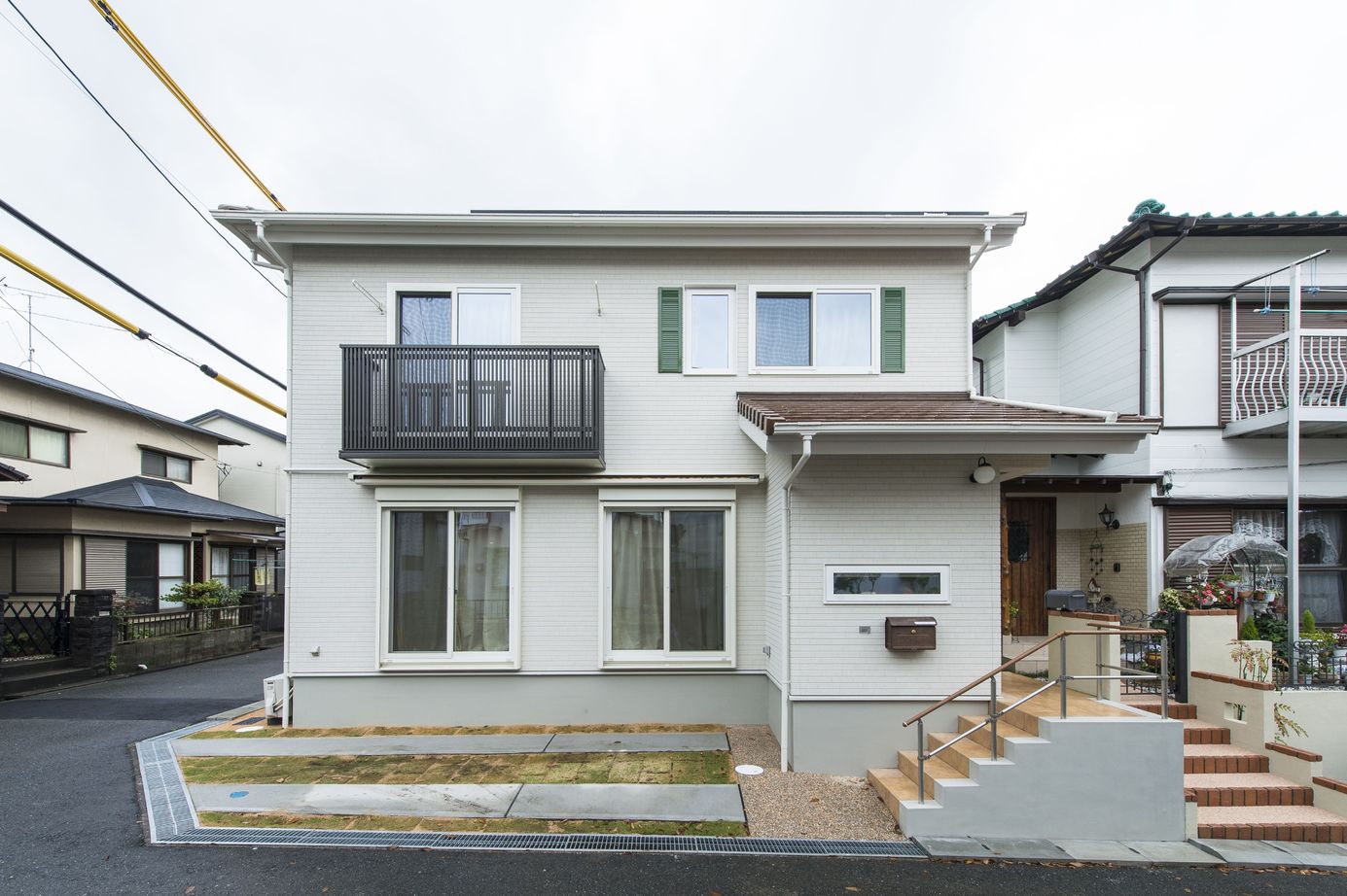 寿工務店 狭小地に建てる全館空調と無垢の家の建築実例画像6