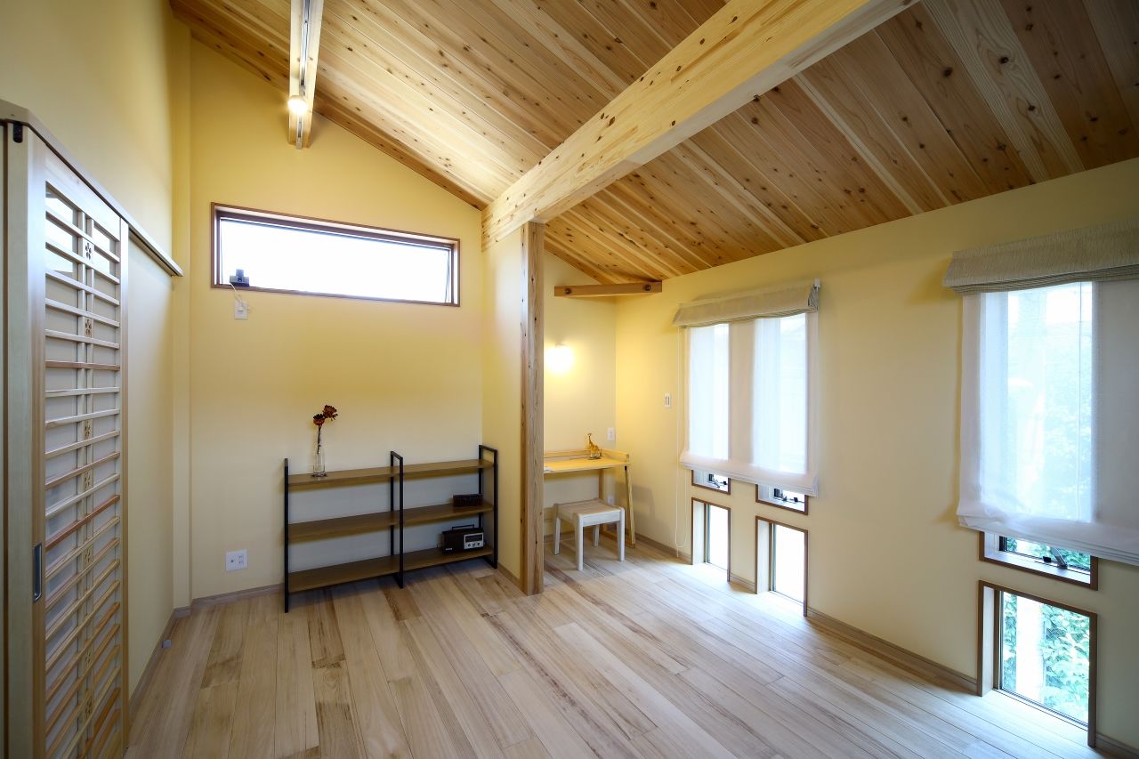 夢工房 【2000万円台/大阪府大阪市/自然素材の家】シラス壁と無垢材の高断熱&都市型住宅の建築実例画像7